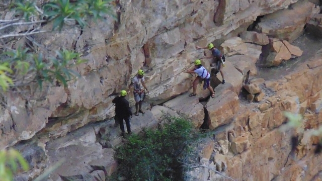 Realiza el visita guiada de paseo perimetral